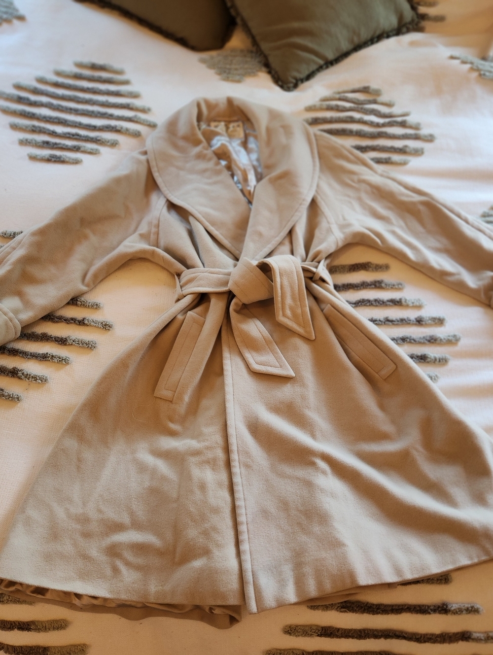 Jaeger Vintage Wool And Cashmere Coat